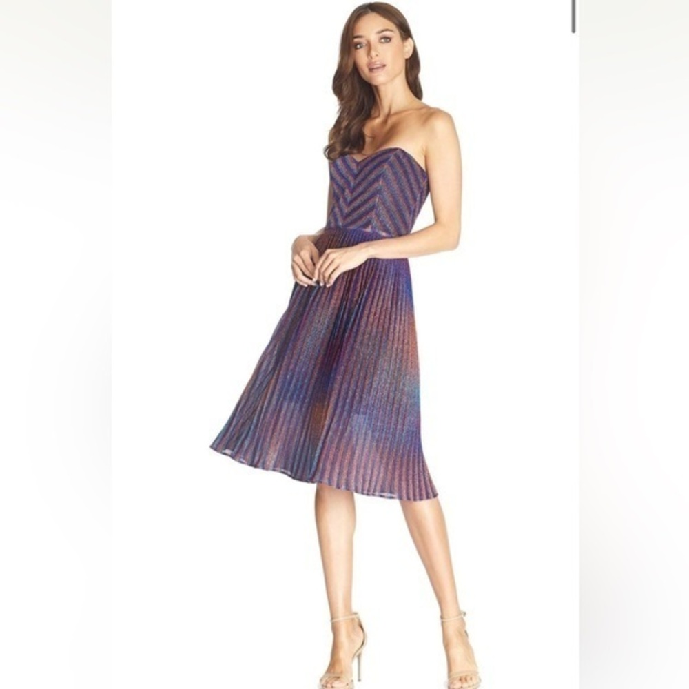 NWT - Dress the Population - Metallic Pleated Dress - Size S